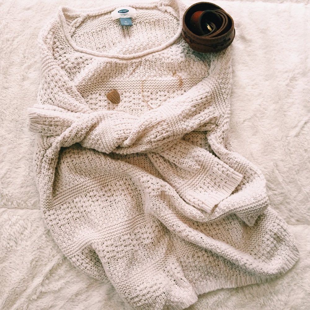 Old navy women's M cream sweater
